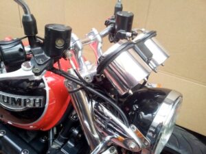 Stainless Steel Clock Bottom's