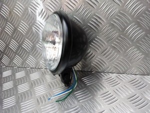 Black 5 3/4 Bates Style Light